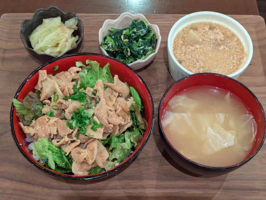 はなちゃんおめでとー!!ぶた丼定食