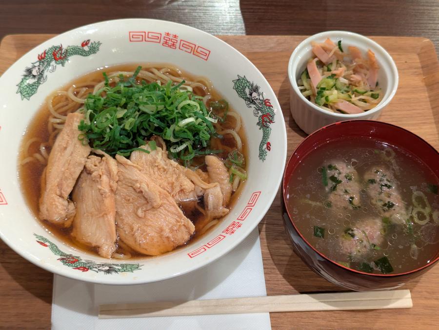 鶏チャーシュー麺